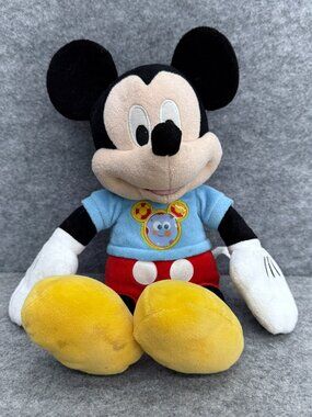 Disney Mickey Mouse Clubhouse Fun Mickey Plush - 13" Talking Singing Toy